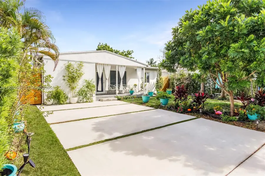 5300 NW 1st Ave, Oakland Park, FL 33309 - Image #3