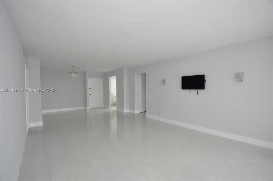 2030 S Ocean Dr #1504, Hallandale Beach, FL 33009 - Image #3