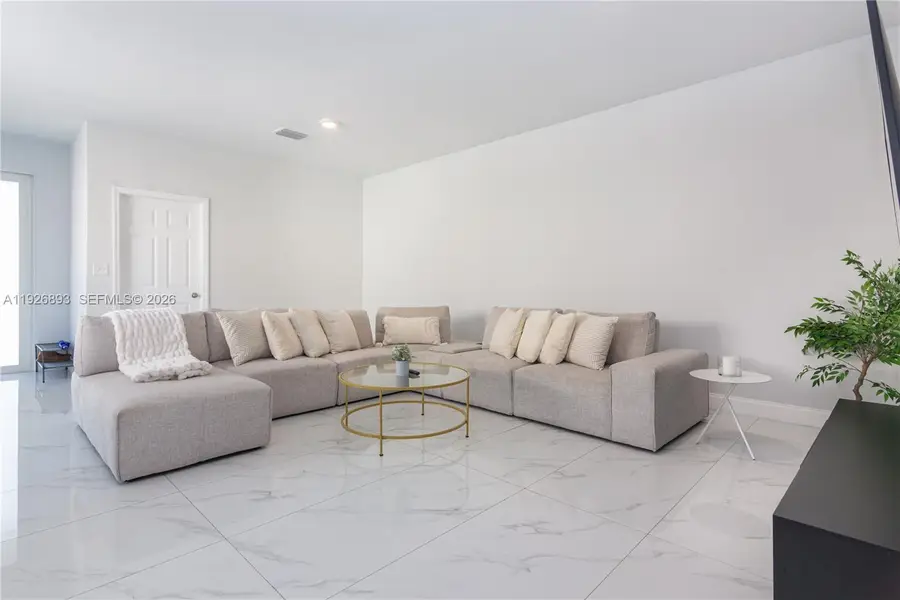 1968 NW 25th Ave, Miami, FL 33125 - #3