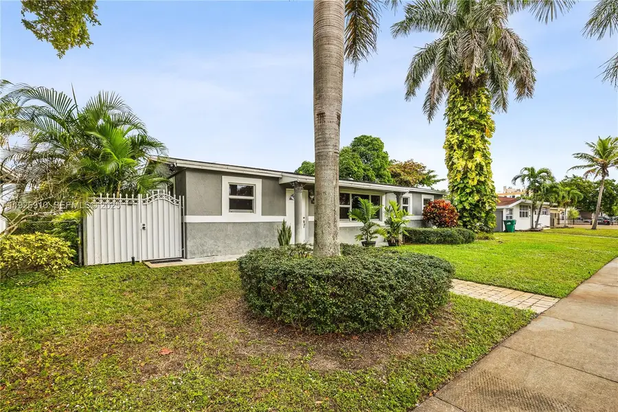 401 NW 183rd St, Miami Gardens, FL 33169 - Image #2