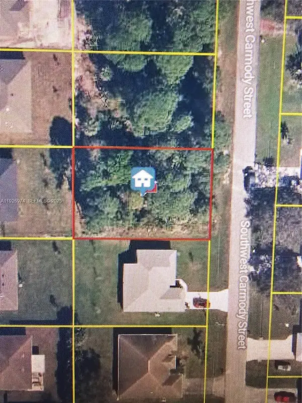 3532 Carmody St, Port St Lucie, FL 34953