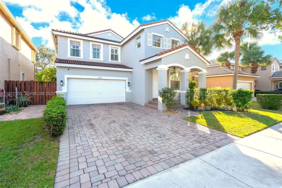 4272 N Magnolia Cir, Delray Beach, FL 33445 - Image #1