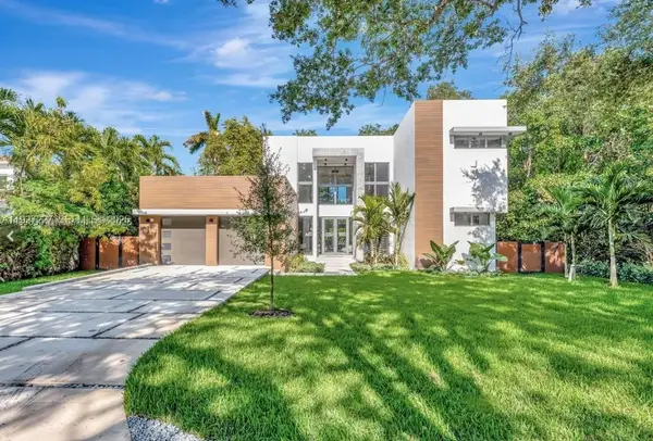 11143 NE 8th Ave, Biscayne Park, FL 33161