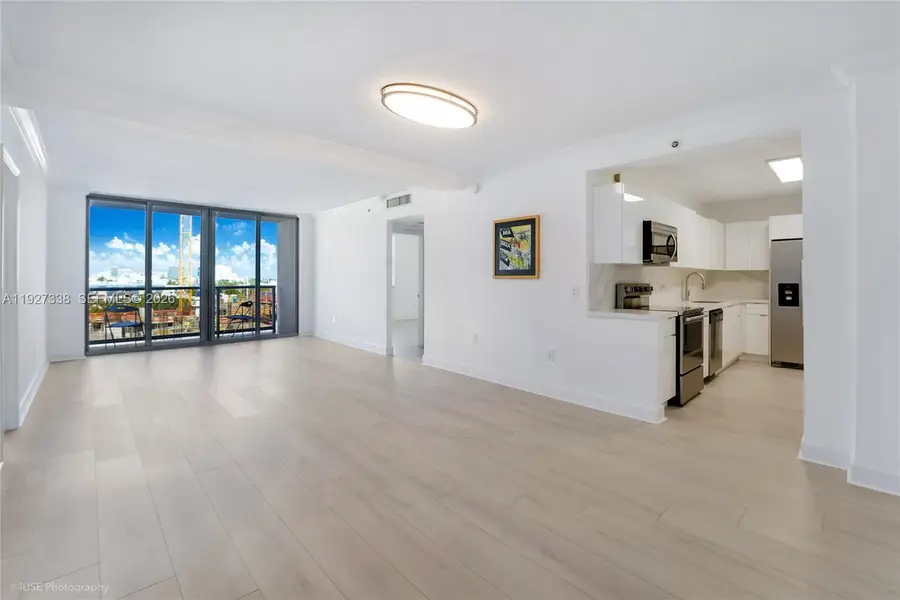 401 69th St #613, Miami Beach, FL 33141 - Image #2