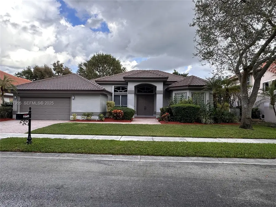 1081 SW 156th Ave, Pembroke Pines, FL 33027 - Image #3