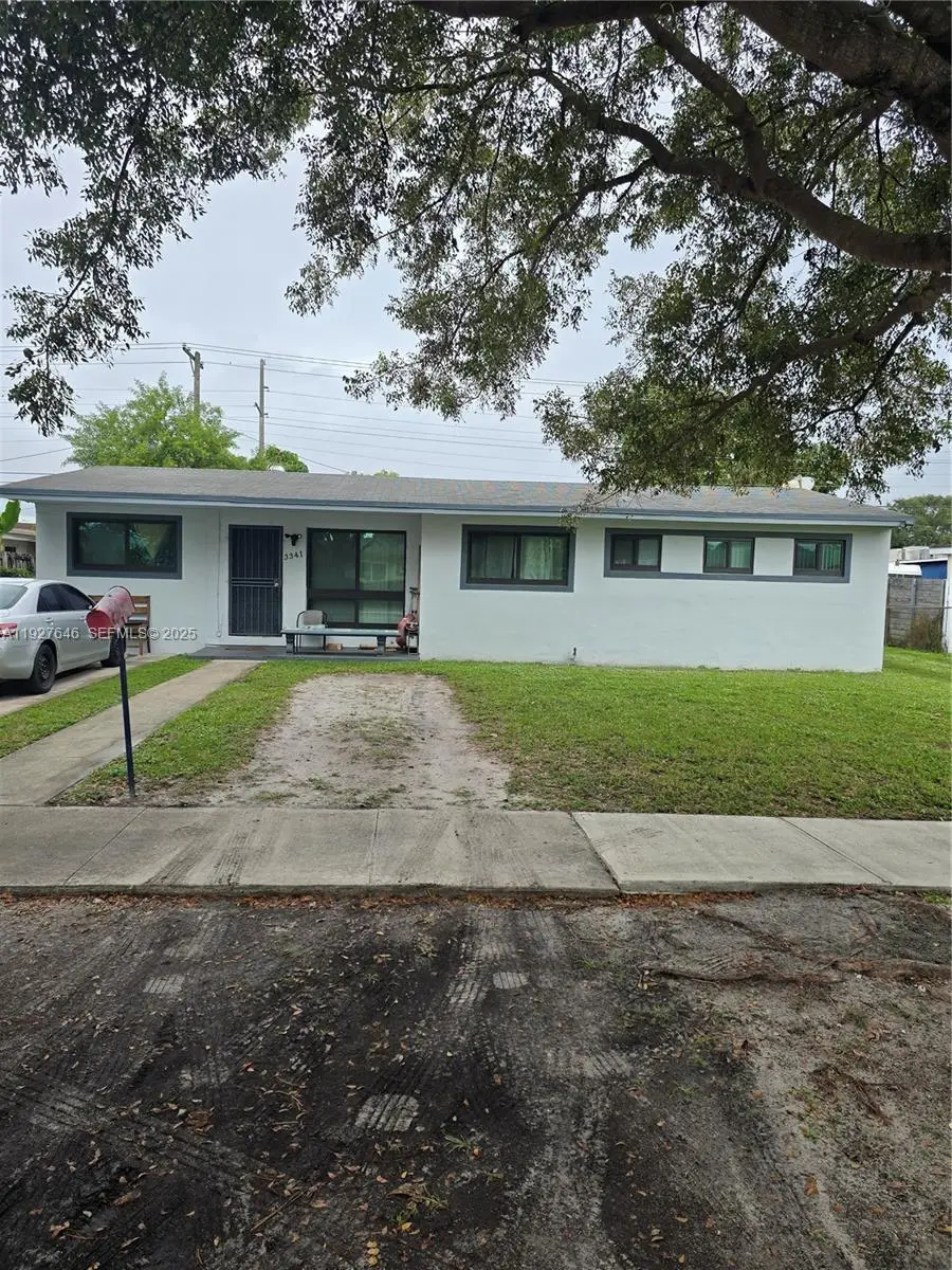 3341 NW 178th St, Miami Gardens, FL 33056 - Image #1