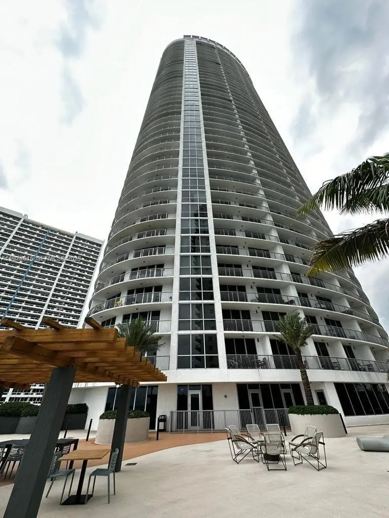 1750 N Bayshore Dr #3109, Miami, FL 33132 - Image #1