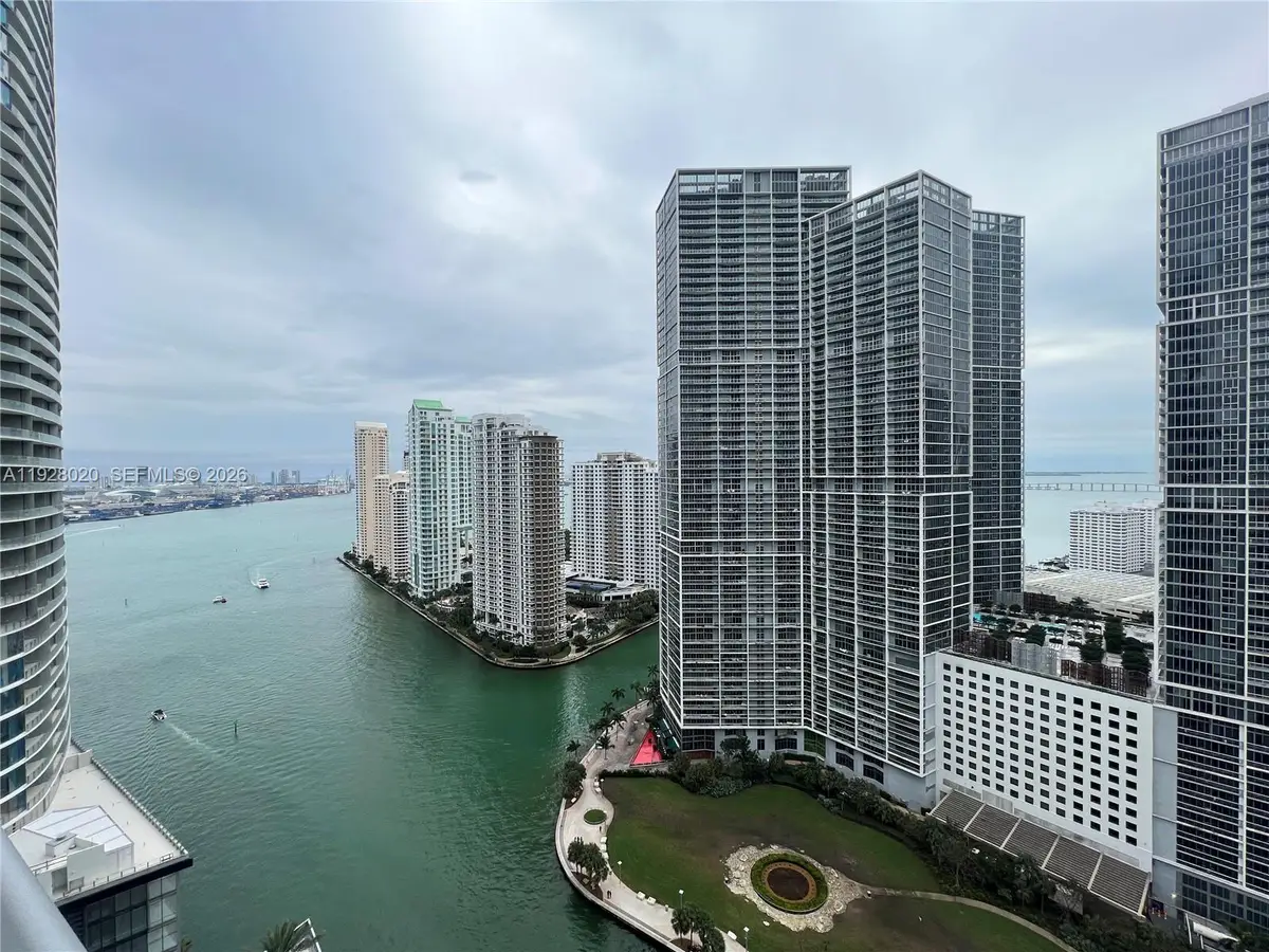200 Biscayne Boulevard Way #3106, Miami, FL 33131 - Image #1