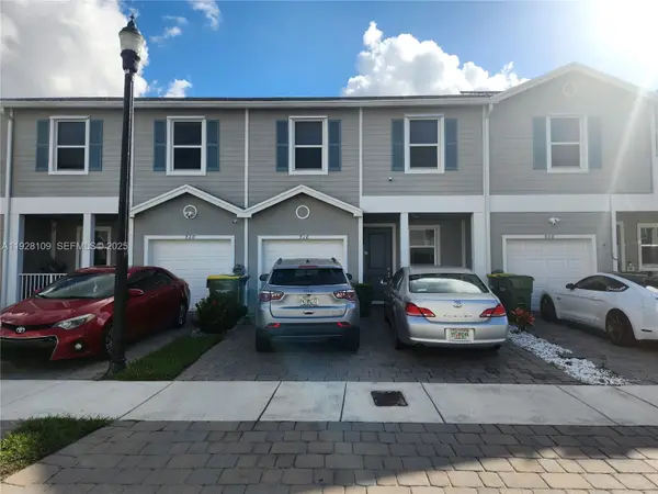 916 SE 17th Ct, Homestead, FL 33034