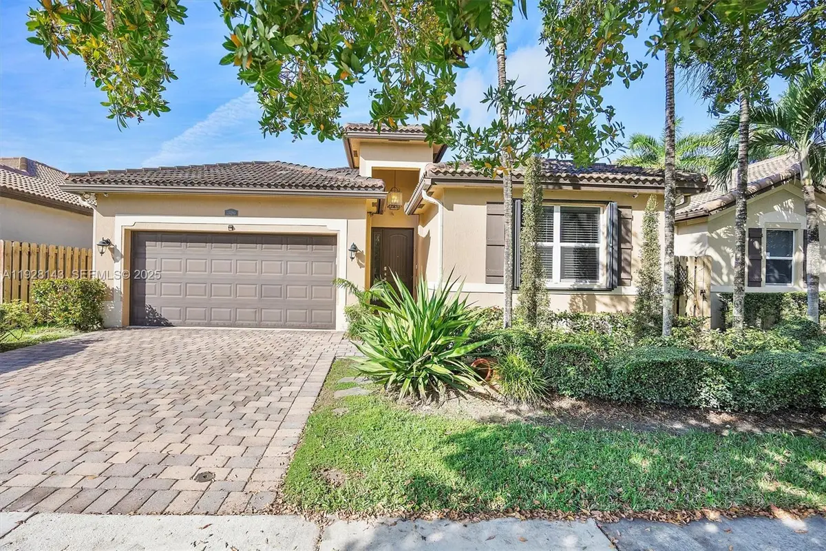 25280 SW 119th Ave, Homestead, FL 33032 - Image #1