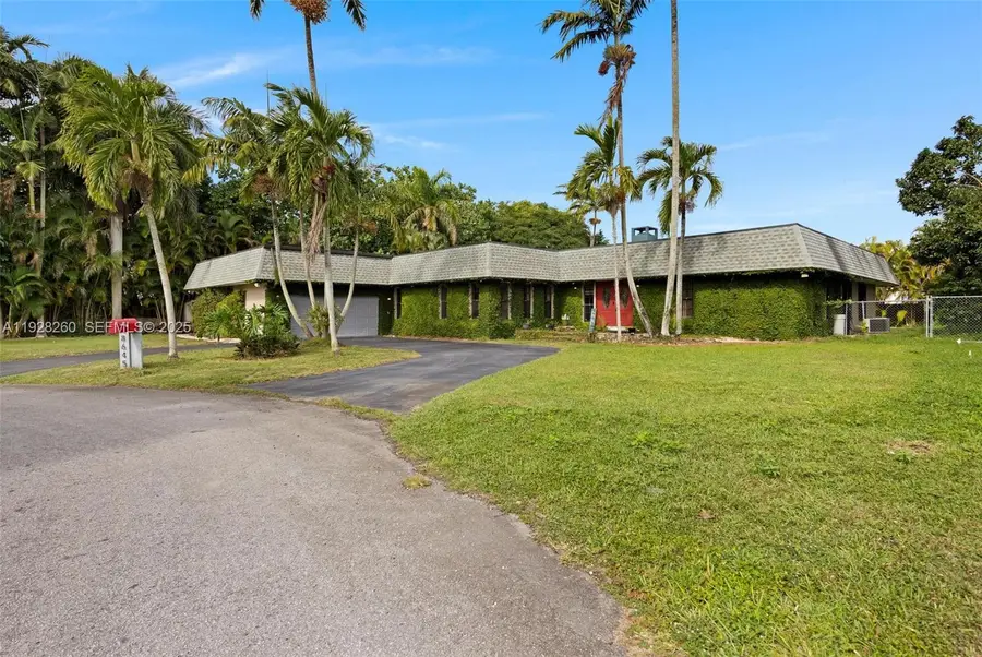 18645 SW 293rd Ter, Homestead, FL 33030 - Image #2