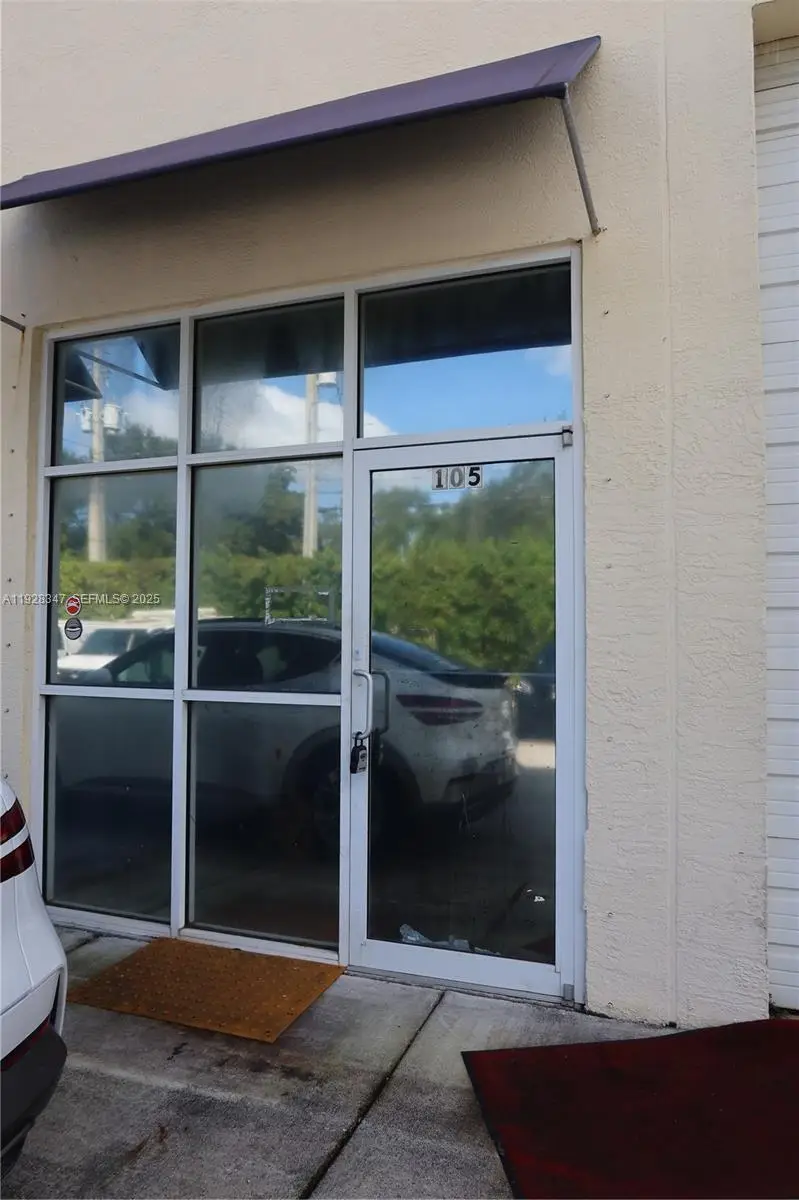1480 NE 131st St, North Miami, FL 33161 - Image #2