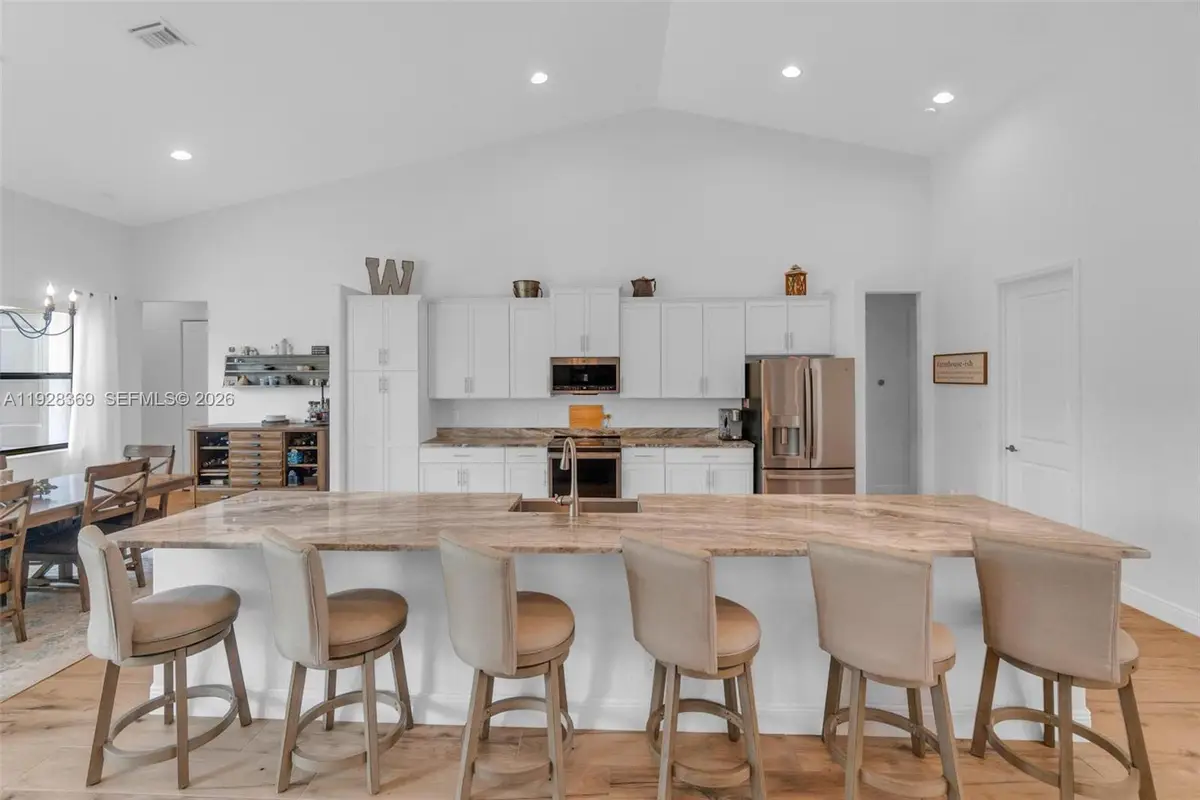 17924 N 68th St N, Loxahatchee, FL 33470 - Image #1