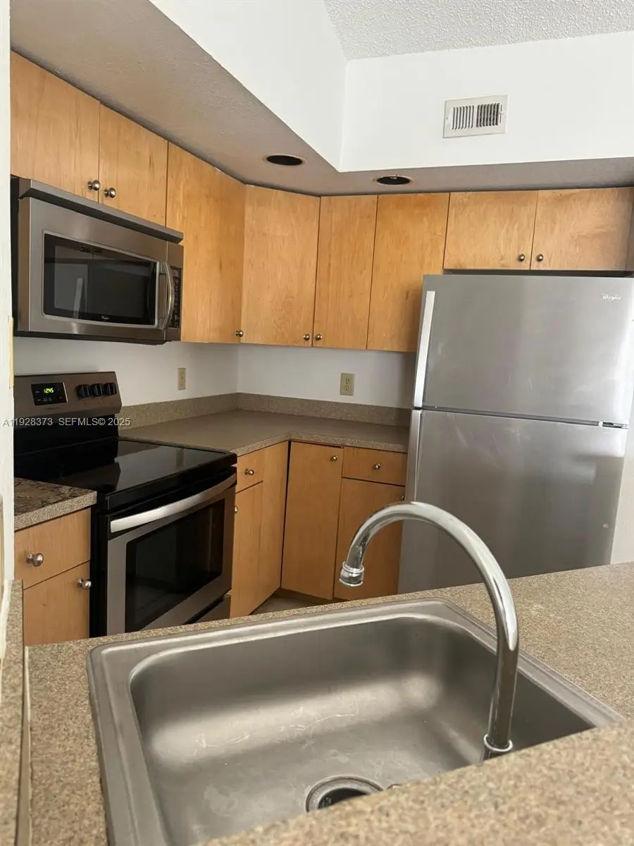 12620 Vista Isles Dr #1022, Sunrise, FL 33325 - Image #3