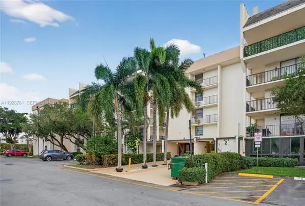 6195 Rock Island Rd #103, Tamarac, FL 33319