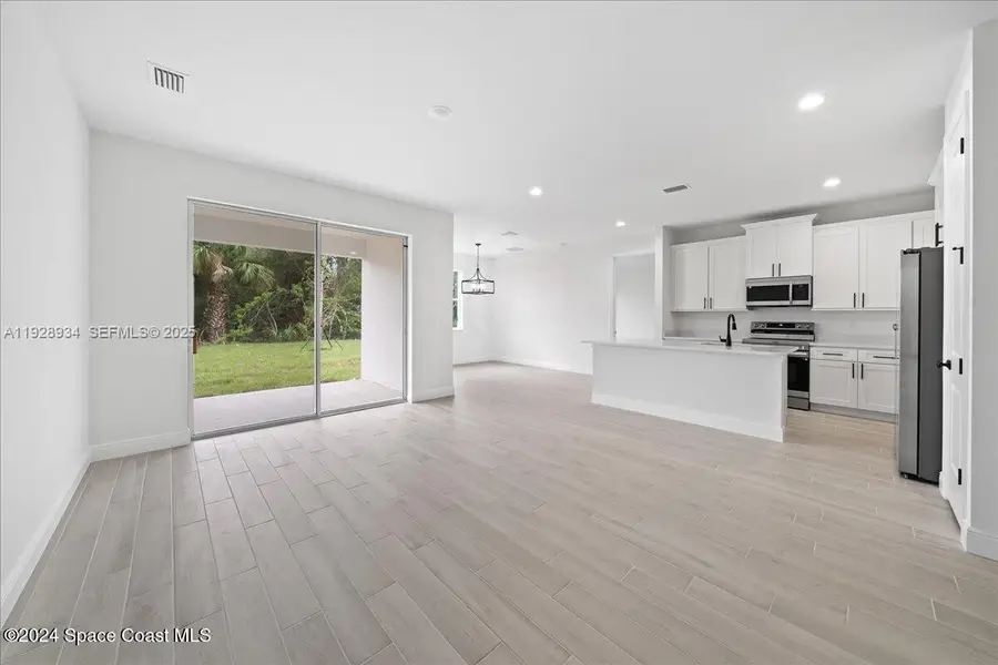 2139 Sans Souci SE Avenue, Palm Bay, FL 32909 - Image #3