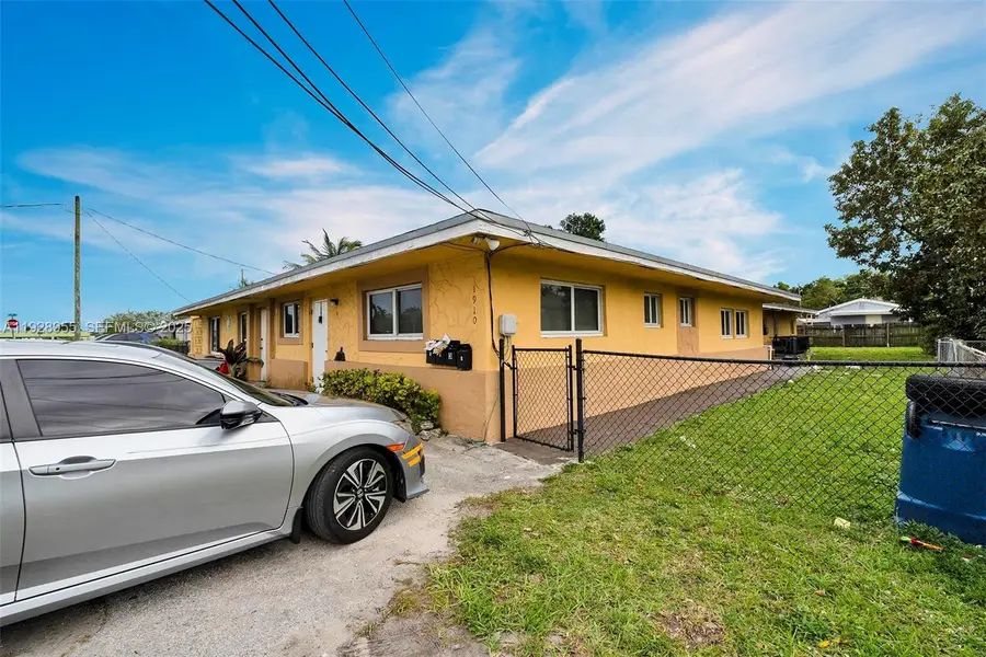 1910 NW 72nd St, Miami, FL 33147 - Image #3