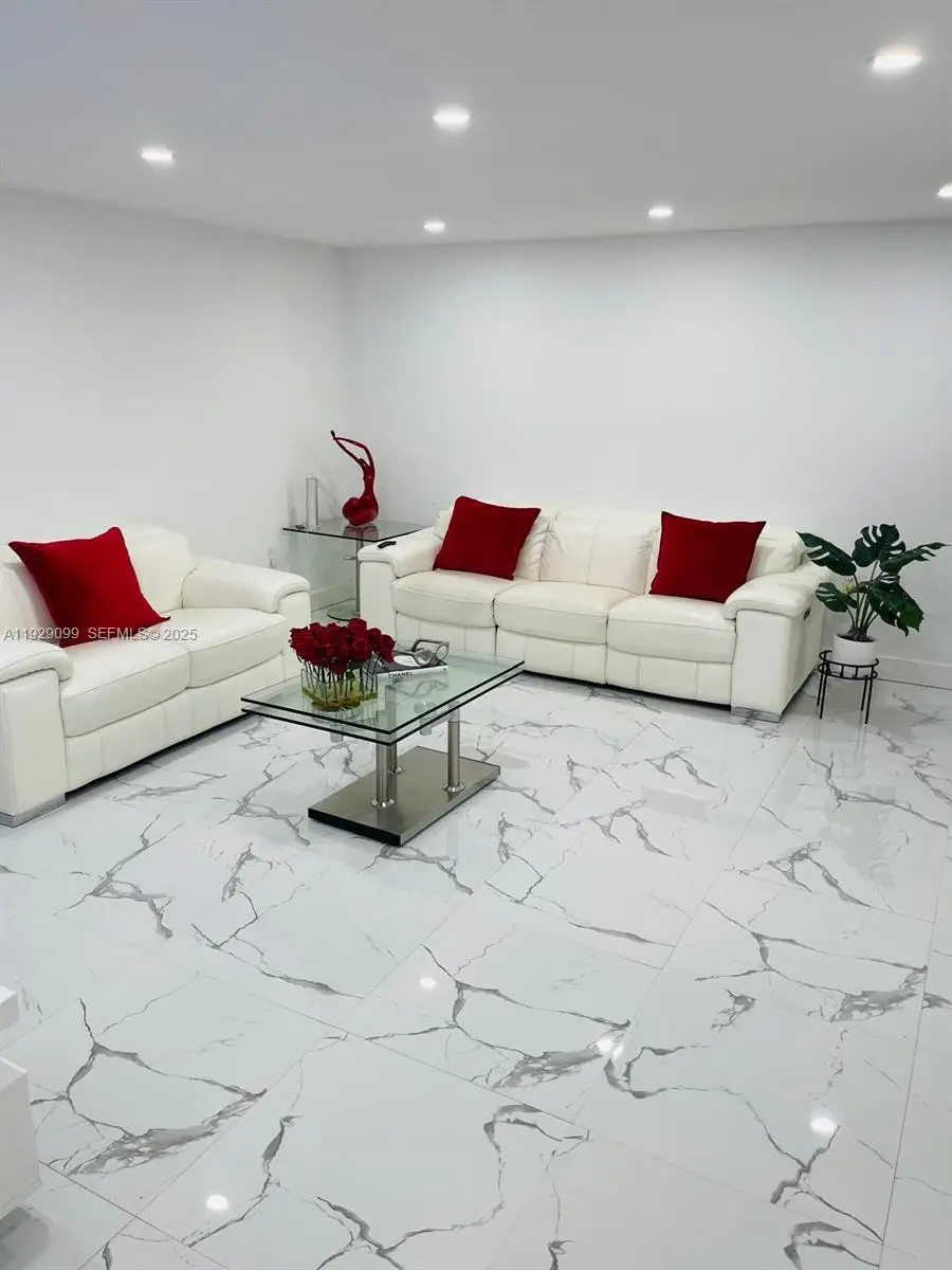 25007 SW 124th Ct, Homestead, FL 33032 - Image #2