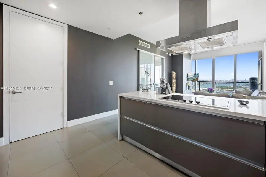 1100 Biscayne Blvd #3104, Miami, FL 33132 - Image #3