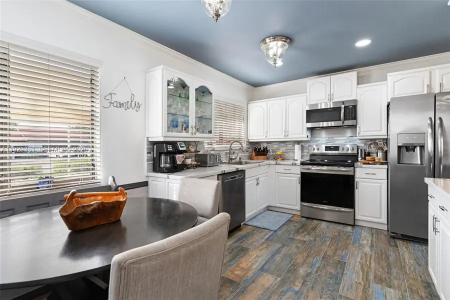 18561 SW 127th Pl, Miami, FL 33177 - Image #3