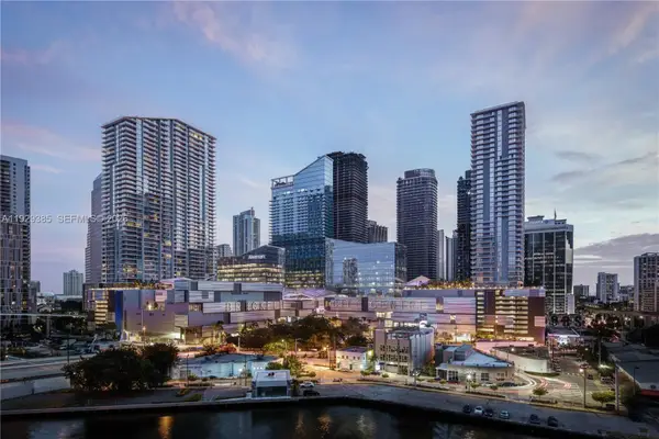 88 SW 7th St #2501, Miami, FL 33130