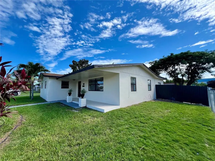 11950 SW 199th St, Miami, FL 33177 - Image #3