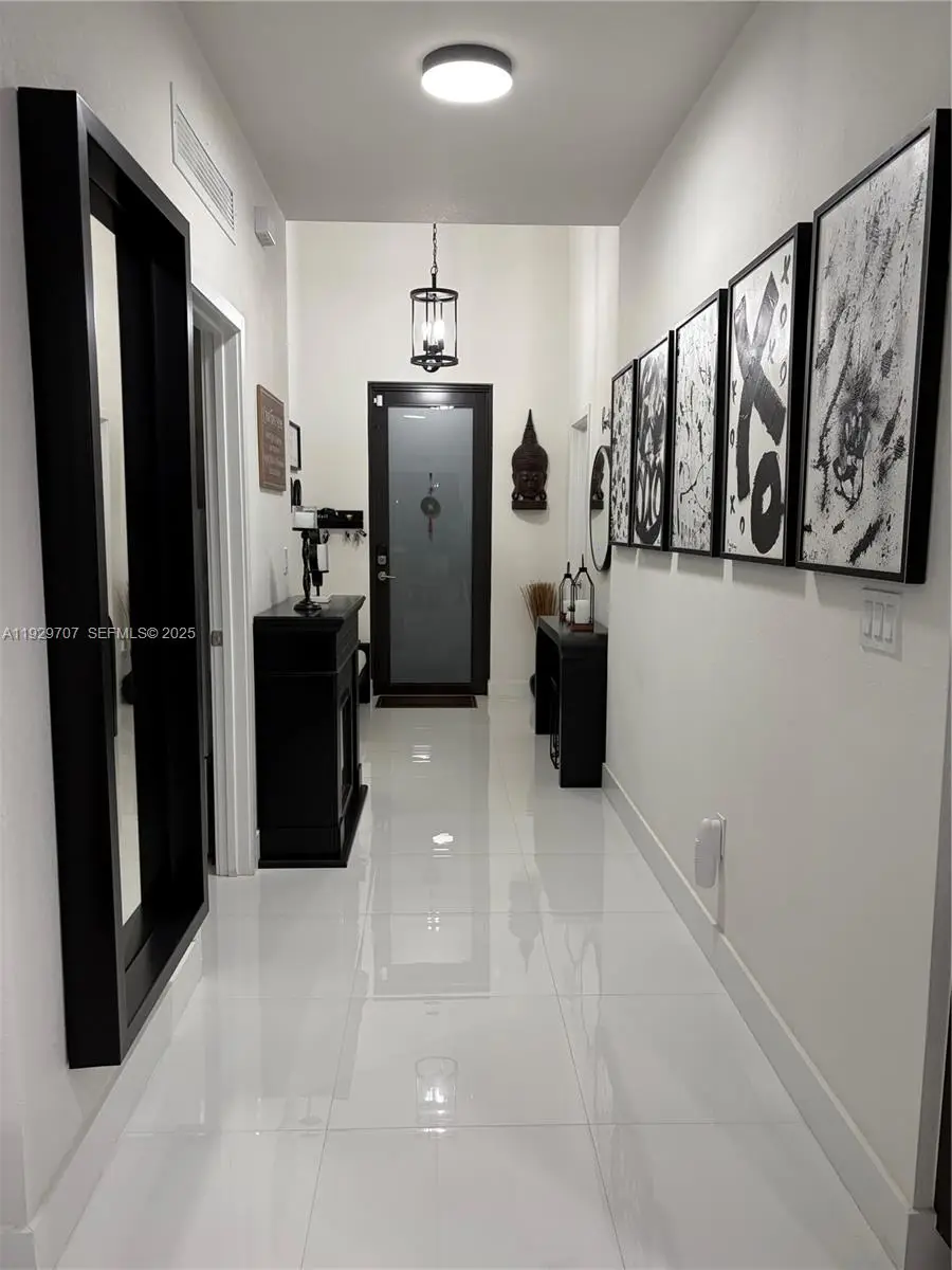 32308 SW 196th Ave, Homestead, FL 33030 - Image #2