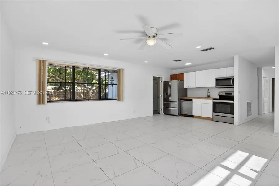 1249 NW 18th St, Fort Lauderdale, FL 33311 - Image #3