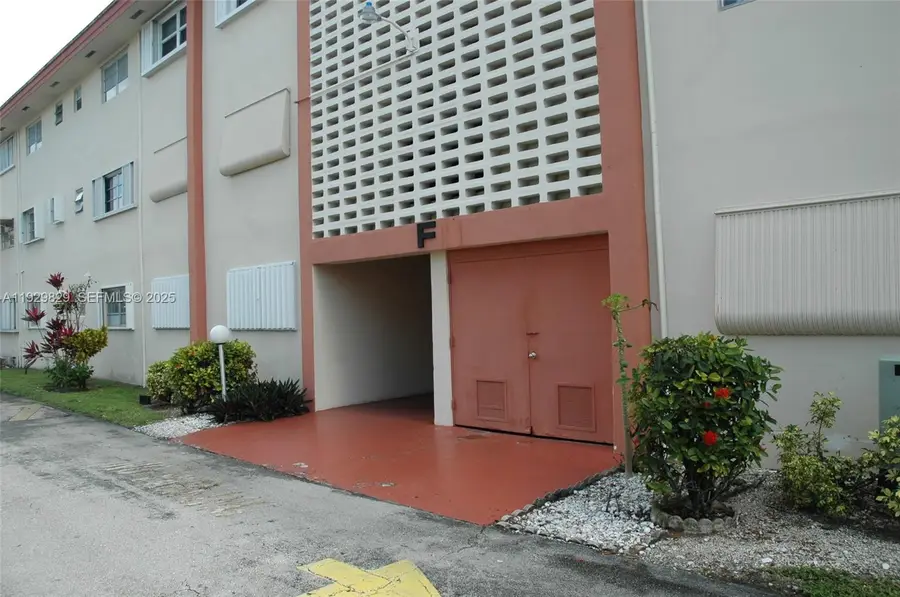 5300 Washington St #F119, Hollywood, FL 33021 - Image #3