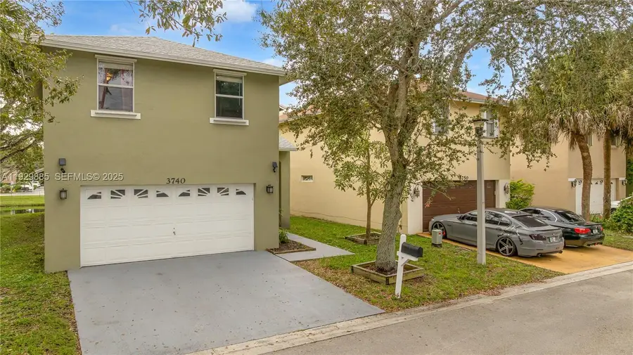 3740 NW 23rd Pl, Coconut Creek, FL 33066 - Image #2