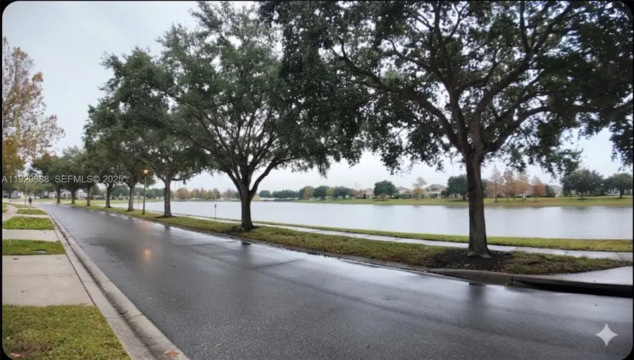 1859 Ribbon Falls Pkwy, Orlando, FL 32824 - Image #3