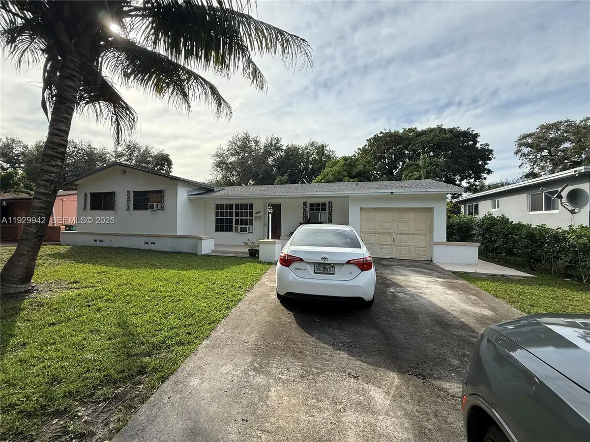 14630 NE 5th Ct, Miami, FL 33161 - Image #1