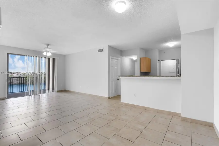2401 W Preserve Way #204, Miramar, FL 33025 - Image #2