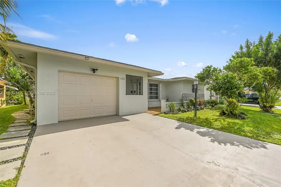 1705 NW 69th Ter, Margate, FL 33063 - Image #2