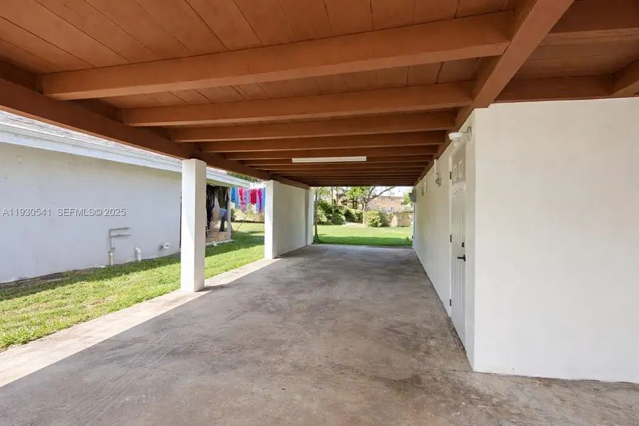 2501 NW 21st St, Fort Lauderdale, FL 33311 - Image #3