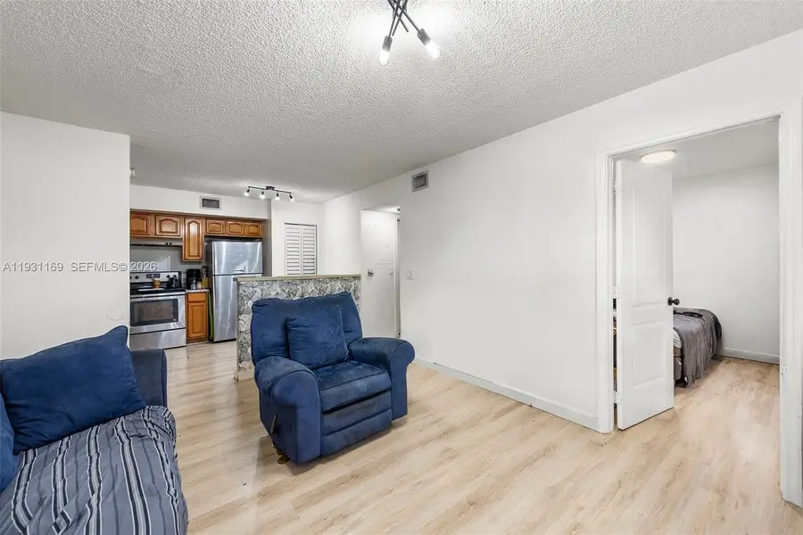3700 N 56th Ave #1012, Hollywood, FL 33021 - Image #3