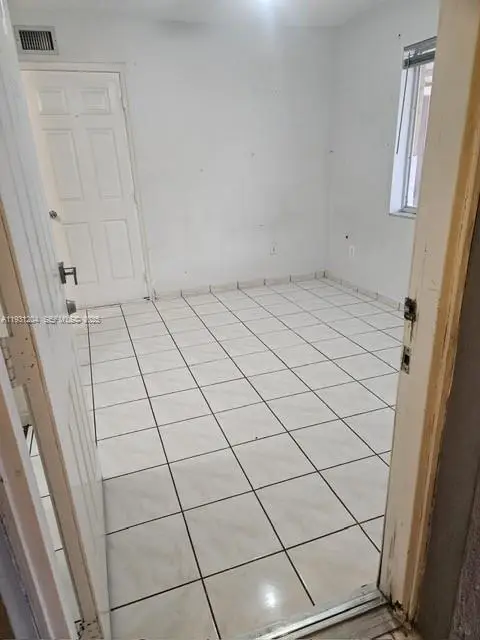 7211 W 24th Ave #2304, Hialeah, FL 33016 - Image #2