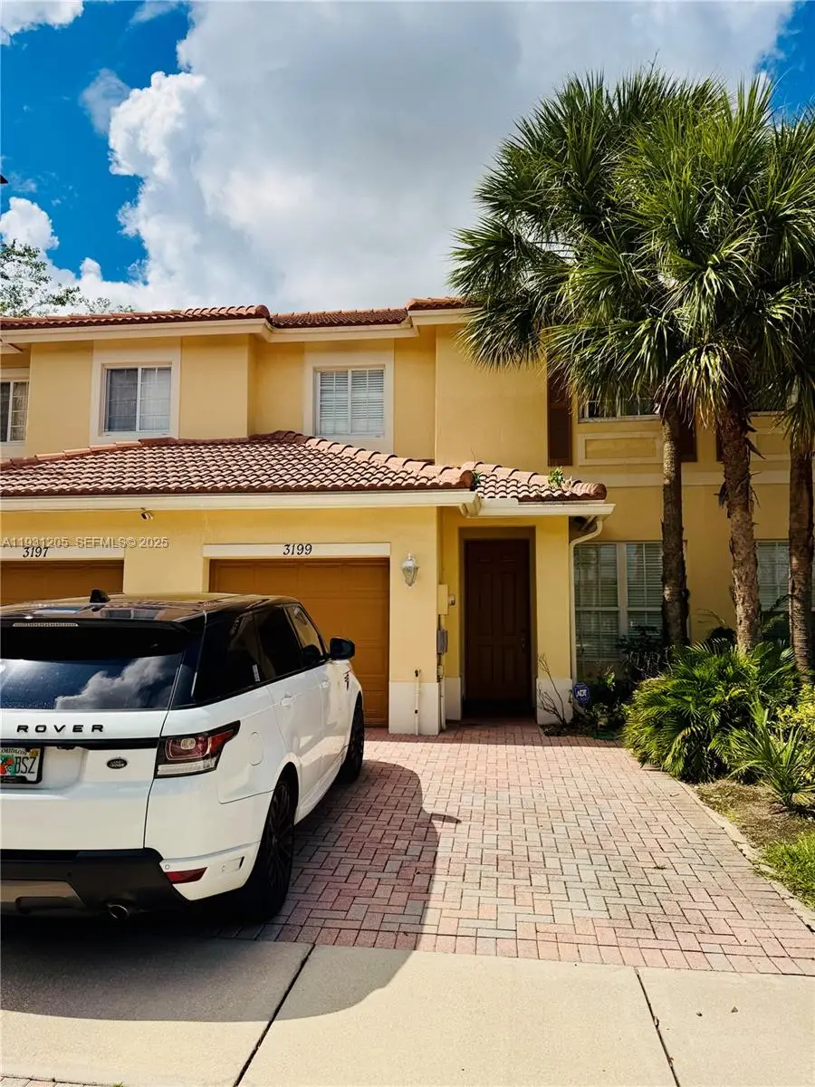 3199 NW 32nd Ter, Oakland Park, FL 33309 - Image #2
