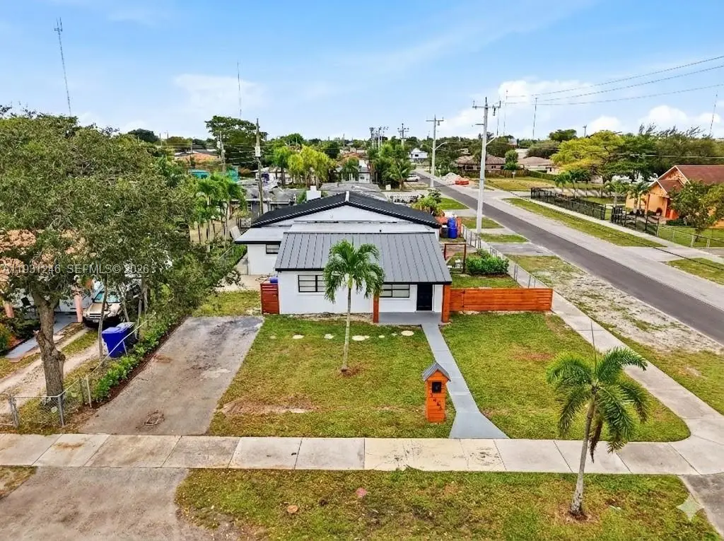 5666 Mayo St, Hollywood, FL 33023 - Image #1