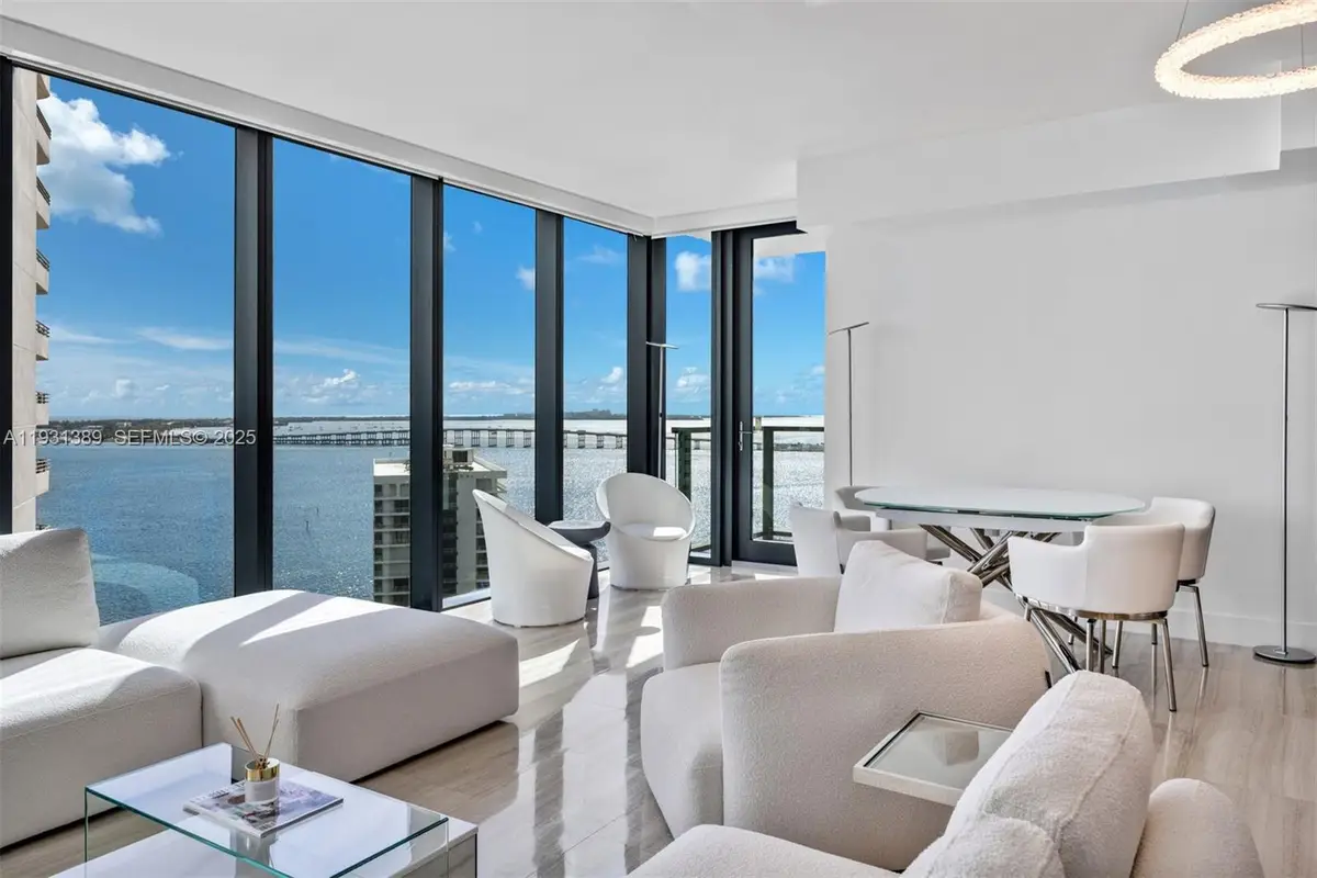 1451 Brickell Ave #1803, Miami, FL 33131 - Image #1