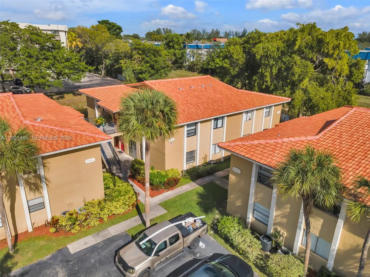 2651 Riverside Dr #1, Coral Springs, FL 33065 - Image #1
