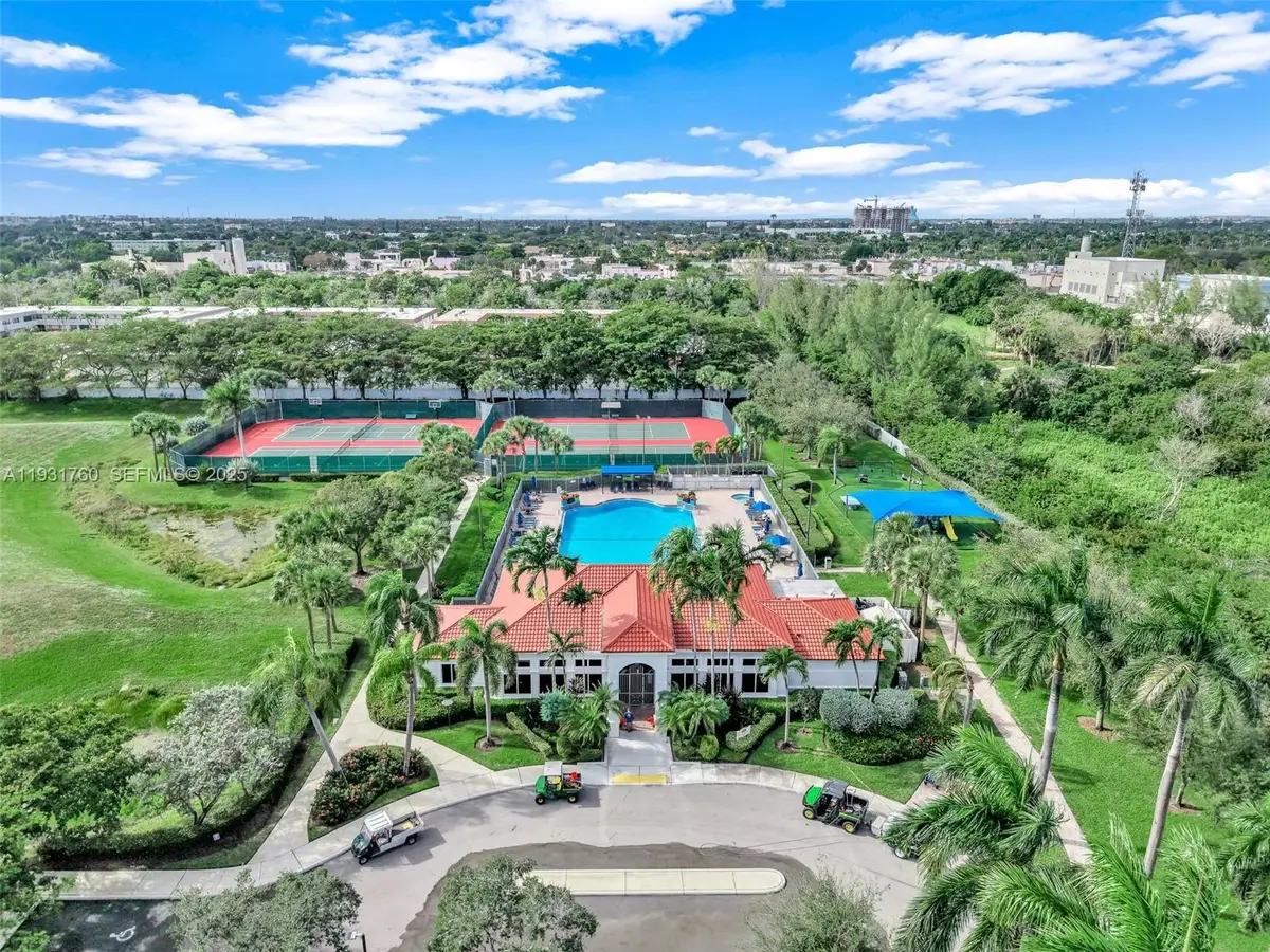 1420 Weeping Willow Way, Hollywood, FL 33019 - Image #1