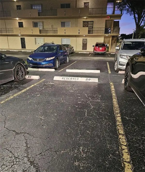 8401 SW 107th Ave #117E, Miami, FL 33173