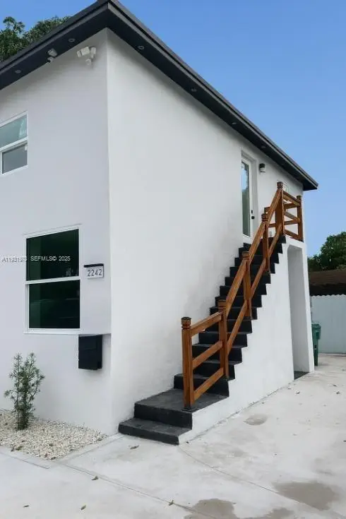 2242 NW 64th St, Miami, FL 33147 - Image #3