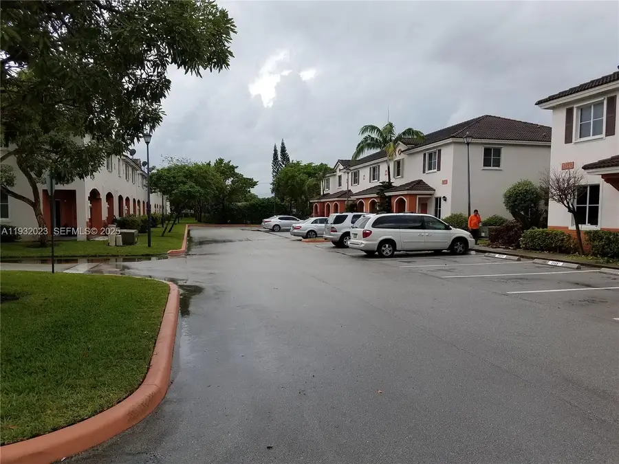 17337 NW 7th Ave #408, Miami Gardens, FL 33169 - Image #2