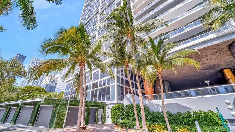 495 Brickell Ave #2201, Miami, FL 33131 - Image #2