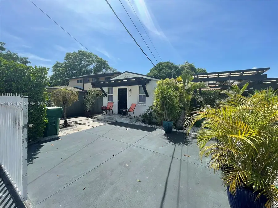 210 NE 110th St, Miami, FL 33161 - Image #3