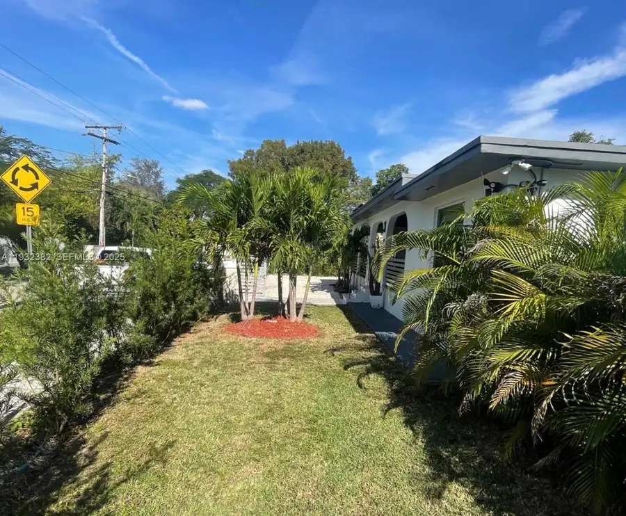 111 NW 39th Ave, Miami, FL 33126 - Image #3