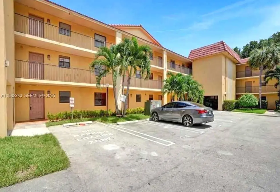 11453 NW 39th Ct #310-2, Coral Springs, FL 33065 - Image #1