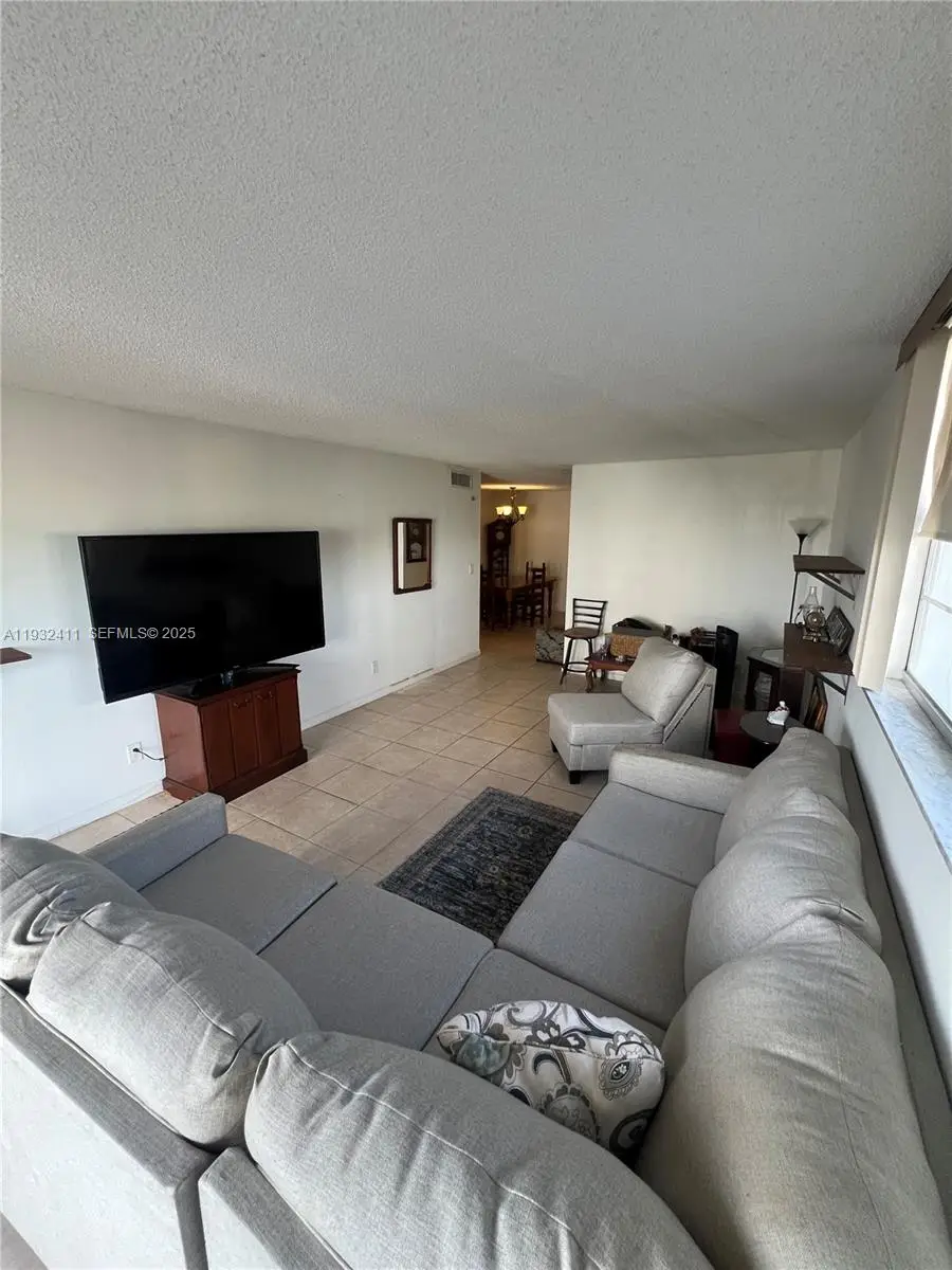 1465 NE 123rd St #501, North Miami, FL 33161 - Image #2